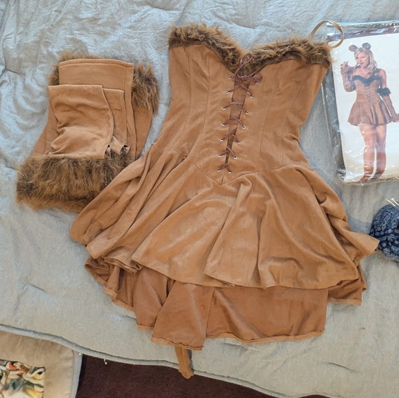Leg Avenue Brown Cuddly Lion Costume - Picture 2 of 5